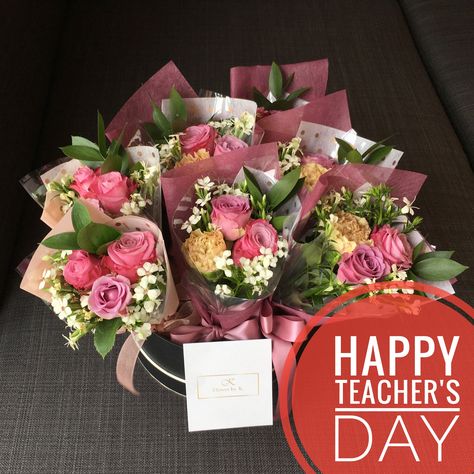 Teachers Day Flower Bouquet, Teachers Day Bouquet, Bouquet For Teacher, About Teacher, Teacher Day, Happy Teachers Day, Go To Movies, Teachers Day, Sweet Quotes