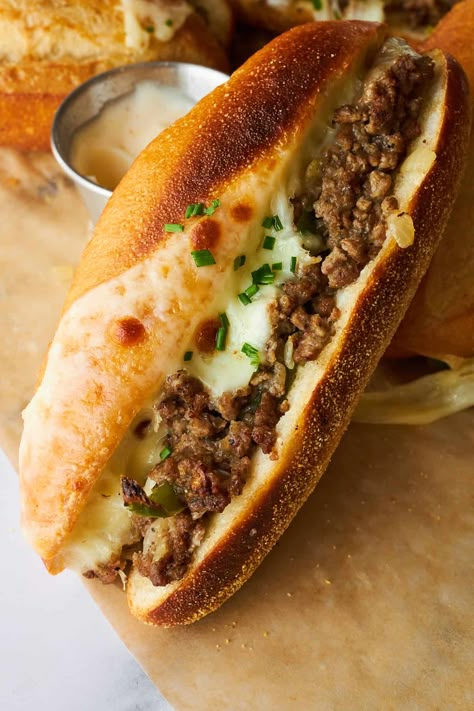 This Philly Cheesesteak Sandwich is made with ground beef, it's simple and easy, this works great as sliders too! #sandwich fooddolls.com Ground Beef Filly Cheese Steak, Ground Beef Grinder Sandwich, Baked Hoagie Sandwiches, Ground Beef Hoagie Recipes, Sandwiches With Ground Beef, Shaved Beef Philly Cheese Steak, Ground Beef Sandwich Recipes, Ground Beef Sandwiches, Ground Beef Philly