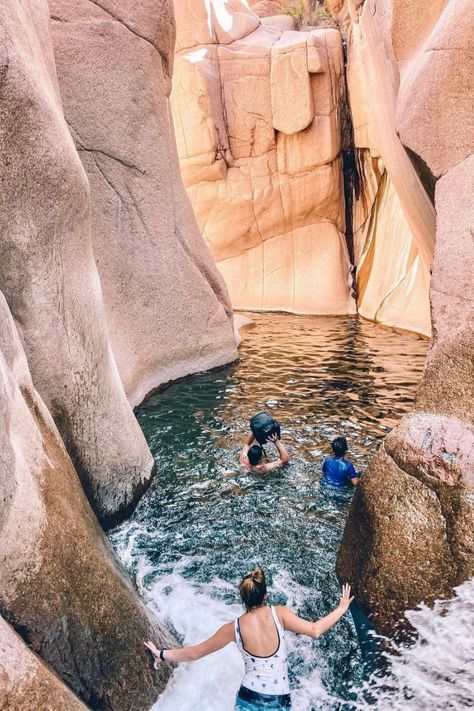 Discover 17 of the most refreshing swimming holes in Arizona, from crystal clear creeks in wild desert canyons to the epic waters of Lake Powell. Arizona Swimming Holes, Arizona Hikes, Arizona Day Trips, Arizona Aesthetic, Arizona Adventure, Arizona Vacation, Havasu Falls, Arizona Road Trip, Arizona Hiking