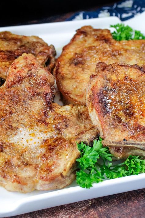 Pork Chops That Melt in Your Mouth Sous Vide Pork Chops, Oven Pork Chops, Sous Vide Pork, Easy Baked Pork Chops, Baked Pork Chops Oven, Cooking Pork Chops, Juicy Pork Chops, Chop Recipes, Cheese Crust