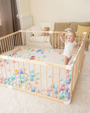 Wooden Baby Gate, Play Area Indoor, Wooden Baby Gates, Kids Activity Center, Playpen Baby, Baby Play Areas, Baby Play Yard, Play Pen, Pet Enclosure