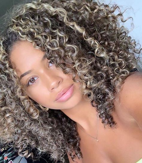 Ombre Hair Color On Curly Hair, Biracial Blonde Hair, Ashy Blonde Highlights On Curly Hair, Short Curly Hair With Balayage, Curly Hair With Honey Blonde Highlights, Icy Blonde Highlights On Dark Curly Hair, Blond On Curly Hair, Ash Blonde Highlights On Dark Hair Curls, Frosted Curly Hair