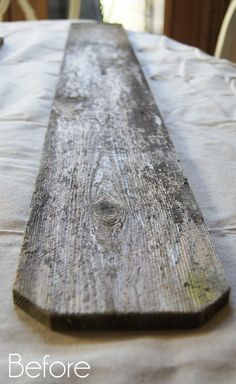 Picket Fence Crafts, Picket Signs, Old Fence Boards, Fence Signs, Fence Picket, Picket Fences, Fence Boards, Old Fences, Reclaimed Wood Projects