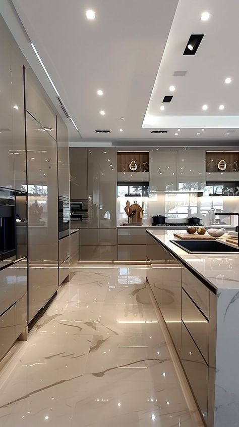 House Inspo Interior Design Modern, Kitchen With Marble Floor, Mansion Interior Modern, Dream Kitchen Ideas Luxury Modern, Kitchen Marble Floor, Luxury Kitchen Design Modern Interiors, Modern Mansion Kitchen, Kitchen Interior Design Modern Luxury, Marble Top Kitchen