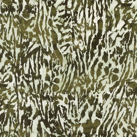 Feline in Amazon by Celerie Kemble for Schumacher @schumacher1889 #fabric #textiles #linen #green #animalprint #schumacher #celeriekemble Celerie Kemble, Abstract Animal Print, Flame Test, Animal Print Pillows, Printed Linen Fabric, Schumacher Fabric, Indigo Fabric, Linen Upholstery, Animal Skin