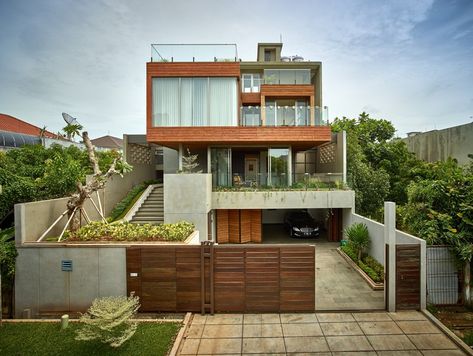 Terraced Gardens, Tropical Retreat, Tropical House Design, Modern Exterior House Designs, Duplex House Design, Elevation Design, Huge Windows, Driveway Gate, House Outside Design