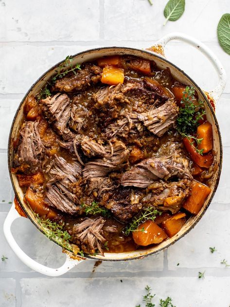 Cider Braised Pot Roast with Caramelized Onions and Cauliflower Rice Fall Dinner Recipes Make Ahead, Healthy Roast Recipes, Easy Fall Meal Ideas, Healthy Pot Roast, Unique Food Recipes, Braised Pot Roast, Cabin Meals, Best Old Fashioned Recipe, Braised Beef Recipes