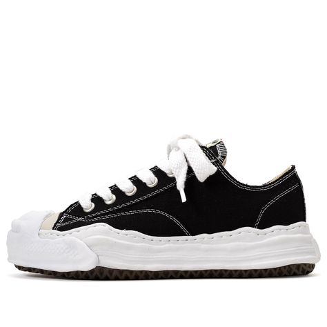 Maison MIHARA YASUHIRO HANK OG Sole Canvas Low 'Black White' A05FW702-BLK Cro3 Shoes, Mason Mahira Shoes, Masion Mihara Shoes, Mason Mihara Shoes, Mason Mihara Fits, Masion Mihara Outfits, Maison Mihara Shoes, Shoes To Get, Black Shoes For School