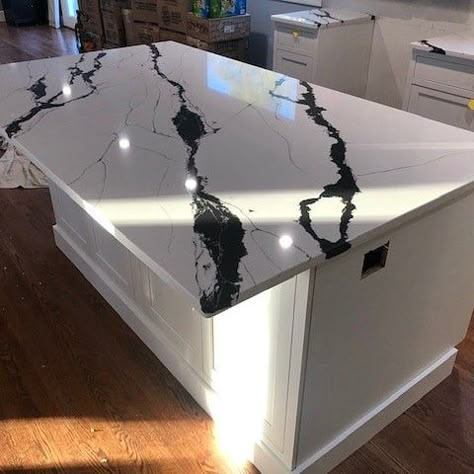 White Resin Countertops, Black And White Marble Kitchen Counter, White Black Marble Kitchen, White And Black Epoxy Countertop, Black White Countertops, Black And White Stone Countertop, Black And White Epoxy Countertops, Panda Quartz Countertop, White And Black Marble Countertops