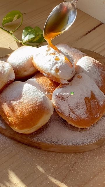 Tiana’s Beignets, Princess And The Frog Snack Ideas, The Princess And The Frog Food, Beignets Princess And The Frog, Fairytale Themed Food, Princess Tiana Food, Princess And The Frog Recipes, Fairytale Food Ideas, Tianas Beignets Recipe