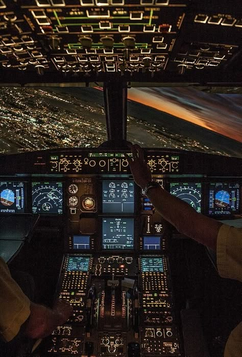 Pilots Quotes Aviation, Pilot Career, Pilot Quotes, Aerospace Design, Student Pilot, Commercial Pilot, Airplane Wallpaper, Pilots Aviation, Night Jobs