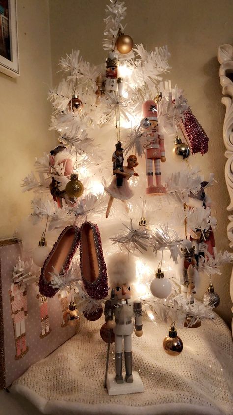 Nutcracker Christmas tree, pink Christmas, ballet christmas tree, Nutcracker, tulle garland # gold,pink,white Christmas tree, mice kings nutcracker Nutcracker Ballet Christmas Decorations, Nutcracker Bedroom, Nutcracker Christmas Tree Theme Pink, Nutcracker Christmas Tree Pink, Nutcracker Ballet Christmas Decor, Ballet Christmas Tree, Nutcracker Themed Christmas, Anastasia Core, Pink Ballerina Christmas Tree