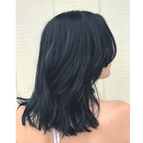 Jet black hair with blue undertones ❤️ Formula: redken 1Ab + Blue kicker Jet Black With Blue Undertone, Blue Undertone Black Hair, Black Hair With Cool Undertones, Black Hair With Blue Tint Dark, Ink Black Hair, Redken Blue Black Formula, Dark Brown Hair Blue Undertone, Jet Black Hair Blue Tint, Blue Toned Black Hair