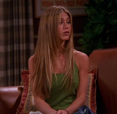 2000s Layers Long Hair, Rachel Green Extensions, Rachel Green Hair Extensions, Rachel Long Layers, Long Rachel Green Hair, Jennifer Aniston 2000s Hair, 2000s Straight Layered Hair, Rachel Long Haircut, Jennifer Aniston Long Layered Hair