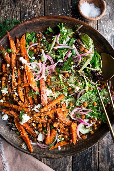 Spiced Sweet Potato Salad with Lemon Vinaigrette - The Original Dish Spiced Sweet Potatoes, The Original Dish, Unique Salad, Fest Mad, Sweet Potato Salad, Salad Buah, Salad With Lemon, Crispy Chickpeas, Lemon Vinaigrette