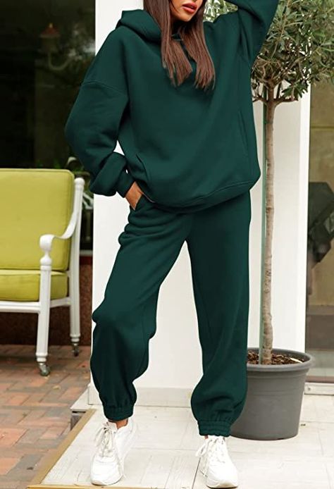 Sweatshirt Sweatpants Set, Matching Hoodie And Sweatpants Set, Matching Sweatsuit Outfits Women, Jogger Sets For Women, Matching Tracksuit Set, Green Sweatsuit Outfit, Womens Sweatsuit Outfits, Comfy Matching Set Outfit, Matching Sweat Set Outfit