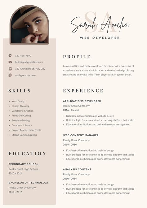 Brown Beige Minimalist CV Resume - Templates by Canva Minimal Resume Design, Template Brown, College Resume Template, College Resume, Professional Resume Examples, Graphic Design Cv, Modern Resume Design, Beige Minimalist, Creative Cv