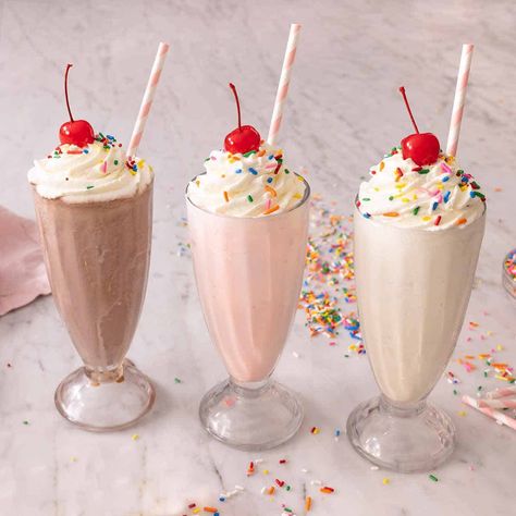 Protein Milkshake Recipe, Different Ice Cream Flavors, Milkshake Recipe Easy, Protein Milkshake, Classic Hot Chocolate, Best Milkshakes, Milkshake Recipe, Vanilla Milkshake, Milkshake Recipes