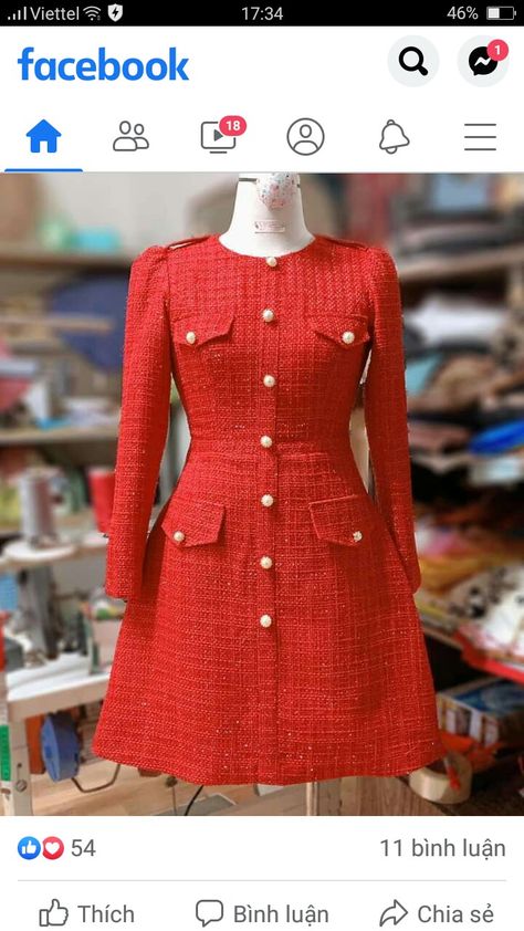 Chanel Tweed Dress, Tweed Fashion, Cute Professional Outfits, Colour Blocking Fashion, Girls Winter Dresses, Corporate Dress, Stylish Short Dresses, Stylish Work Attire, Smart Dress