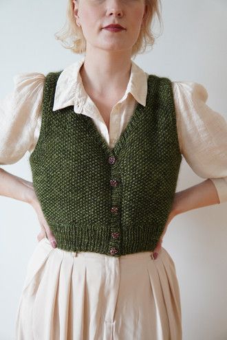 Vintage Knitwear Patterns, Crochet Vest Top Pattern Free, Vest On Dress, Hobbit Crochet, Vest Over Dress, Fabel Knitwear, Ravelry Knitting Free, Crochet Vest Patterns, Sweater Vest Pattern