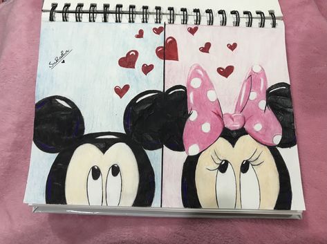 Canvas Art Disney, Xmas Paintings, Minnie And Mickey, Painting Canvases, Easy Canvas, Easy Canvas Art, Art Disney, Mickey And Minnie, Mini Canvas Art