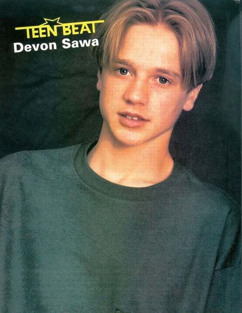 Devon Sawa 90s, Nick Zano, Devon Sawa, Jonathan Taylor Thomas, Jonathan Taylor, 90s Hairstyles, Appreciation Post, Teen Boy, Hair Envy