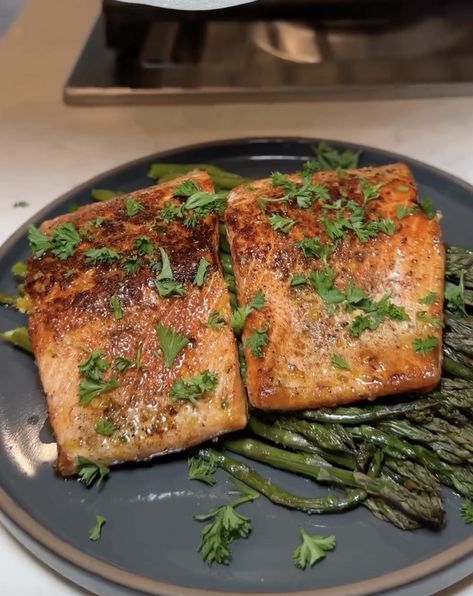 Gordon Ramsey's Crispy Pan Seared Salmon Recipe | The Feedfeed Gordon Ramsay Salmon, Salmon With Skin Recipes, Crispy Salmon Recipe, Kale And Bean Soup, Clean Dinner Recipes, Best Salmon Recipe, Seared Salmon Recipes, Salmon Recipes Pan Seared, Salmon Filets