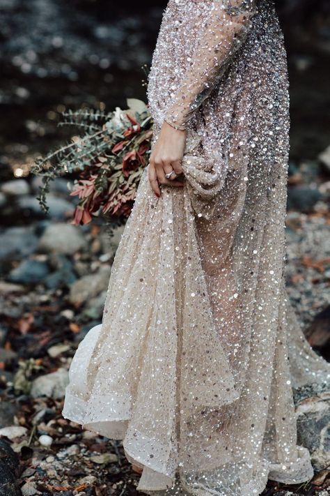 Sequins Wedding Gown, Anna Campbell Bridal, Glittery Wedding, Festival Bride, Sparkle Wedding Dress, Wedding Dress Sequin, Sequin Wedding, Boho Wedding Inspiration, Backless Wedding