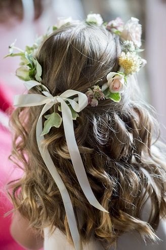 70 Cutest Flower Girl Hairstyle Ideas for 2023 Bridesmaid Hair Flowers, Hairstyle Updo, Hairstylist Hairstyles, Flowers In Her Hair, Flower Girl Crown, Girls Crown, British Flowers, Flower Girl Hairstyles, Flower Crown Wedding