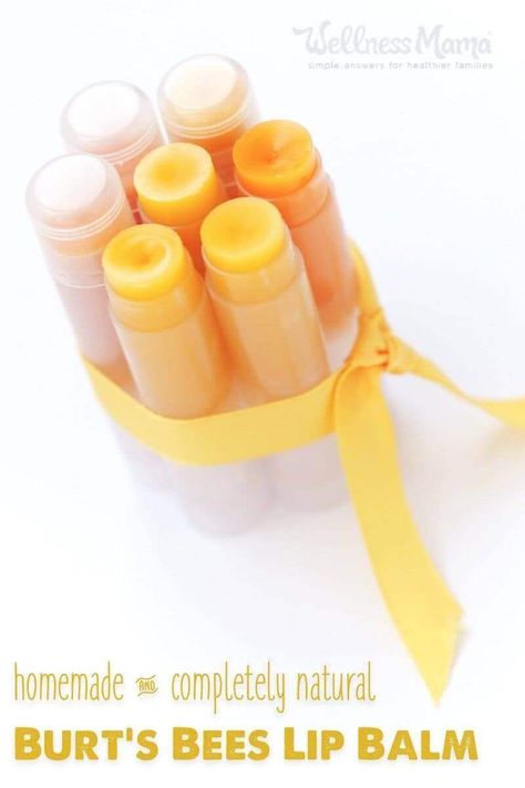 Lip Balm With Spf, Homemade Lip Balm Recipe, Diy Lip Balm Recipes, Lip Care Diy, Burts Bees Lip Balm, Peppermint Lip Balm, Burts Bees Lip, Spf Lip Balm, Lip Scrub Diy