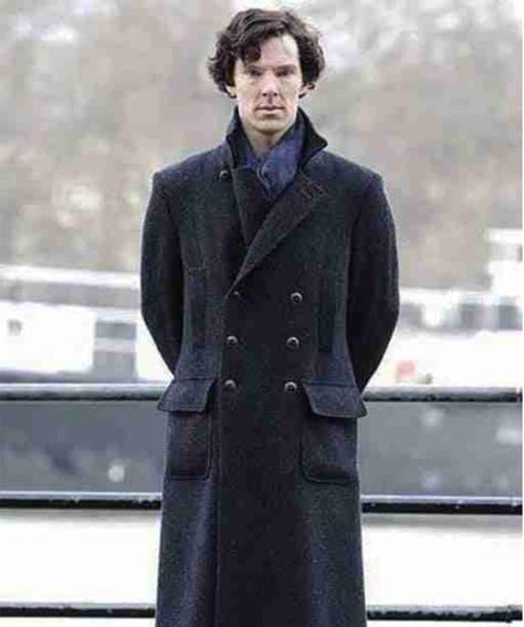 Benedict Cumberbatch Sherlock Holmes Wool Black Trench Coat Join the exciting world of Benedict Cumberbatch as Sherlock Holmes in the famous TV show "Sherlock." His acting as the detective is amazing, and his version stayed strong on TV.  “Sherlock” brought Arthur Conan Doyle’s classic detective tales into the modern era, and Benedict Cumberbatch’s Sherlock was nothing short of a revelation. His brilliant deduction skills, sharp wit, and charm made him the ultimate modern-day Sherlock Holmes.  And this Sherlock Holmes trench coat is a famous attire from the series. It shows how well-dressed he is. Made from fancy wool, it looks classy. The shirt-style collar and button closure give it the right amount of fancy touch. The coat's black color, usually seen in London city life, shows Sherlock' Sherlock Coat, Lelouch Vi Britannia, Black Trench Coat, Benedict Cumberbatch Sherlock, The Rock Dwayne Johnson, Arthur Conan, Detective Story, Conan Doyle, Wool Trench Coat