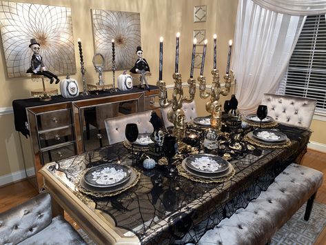 Halloween formal dining Formal Dining Room Table Decor, Formal Dining Room Decor, French Halloween, Formal Dining Room Table, Dining Room Inspo, Dining Room Table Decor, Fall Table Settings, Fall Table, Formal Dining Room