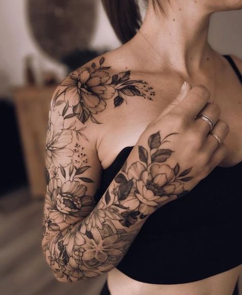 Wrap Tattoo Ideas, Botanical Wrap Tattoo, Arm Wrap Tattoo, Shoulder Sleeve Tattoos, Tattoo Artist Tattoo, Wrap Tattoo, Feminine Tattoo Sleeves, Artist Tattoo, Inspiration Tattoo