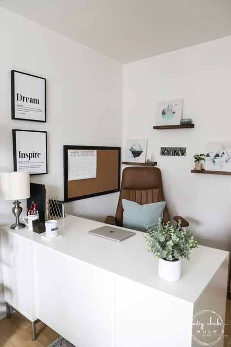 Desk Ideas For Small Spaces Offices, Office Space Set Up, Office Space Decor Professional, Minimal Office Space Interior Design, Office Space Ideas At Work Layout, In Person Office Decor, Home Work Office Small Spaces, Office Ideas Mid Century Modern, Home Office Esthetics