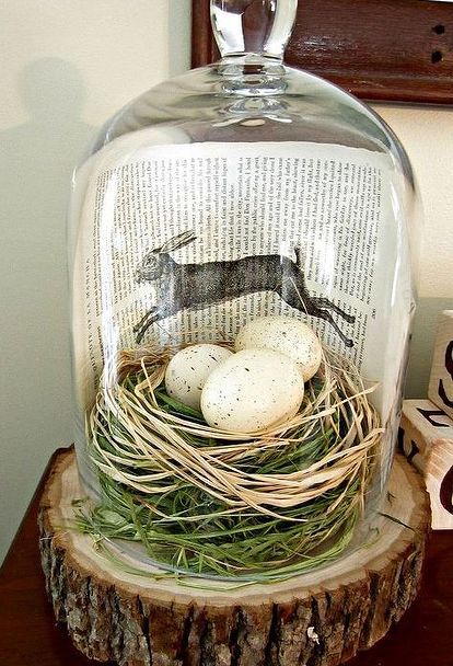 spring book page art, crafts, easter decorations, repurposing upcycling, seasonal holiday decor, wall decor Oster Dekor, Diy Osterschmuck, Cloche Decor, Rustic Easter Decor, Spring Books, Book Page Art, Easter Inspiration, Diy Spring, Spring Easter Decor