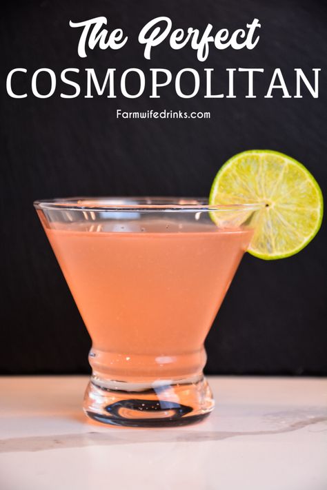 The Cosmopolitan martini is the sweet and sour combination of vodka, Cointreau, cranberry juice, and lime juice shaken to make the perfect cosmo cocktail. Shaken Alcoholic Drinks, Cocktails With Cointreau, Easy Martini Recipes Vodka, Cointreau Cosmopolitan, Drinks With Cointreau, Cointreau Cocktail Recipes, Vodka Cosmopolitan, Cosmopolitan Martini, Cointreau Drinks