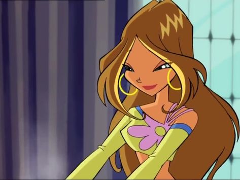 Flora From Winx Club, Brown Hair Halloween Costumes, Brown Hair Cartoon, 90s Makeup Look, Fawn Colour, Coloured Hair, Girl With Brown Hair, Club Hairstyles, Hair Icon