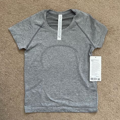 Bought From Singapore (See Tag For Sg Dollars). New With Tags And Never Worn! Grey/Slate Lululemon Long Sleeve Shirts, Lululemon Sweatshirt, Lemon Shirt, Grey Slate, Lululemon Shirt, Lululemon Long Sleeve, Lululemon Outfits, Tech Shirt, Swiftly Tech