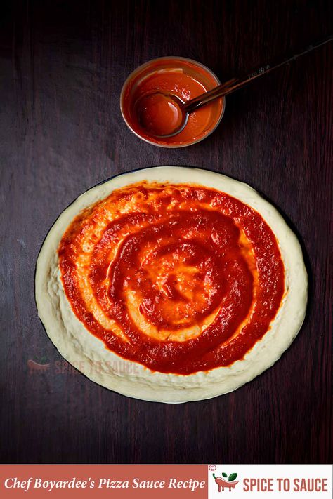 Chef Boyardee's Pizza Sauce Recipe Chef Boyardee Pizza Sauce Recipe, Chef Boyardee Pizza, Pumpkin Pasta Sauce, Chef Boyardee, Pizza Sauce Recipe, Best Side Dishes, Homemade Remedies, Homemade Sauce, Pizza Sauce