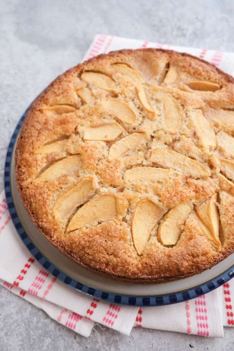 German Apfelkuchen (German Apple Custard Cake Recipe) Apple Custard Cake Recipe, Apple Custard Cake, Custard Cake Recipes, German Apple Cake, Apple Custard, International Desserts, German Desserts, German Cake, German Baking