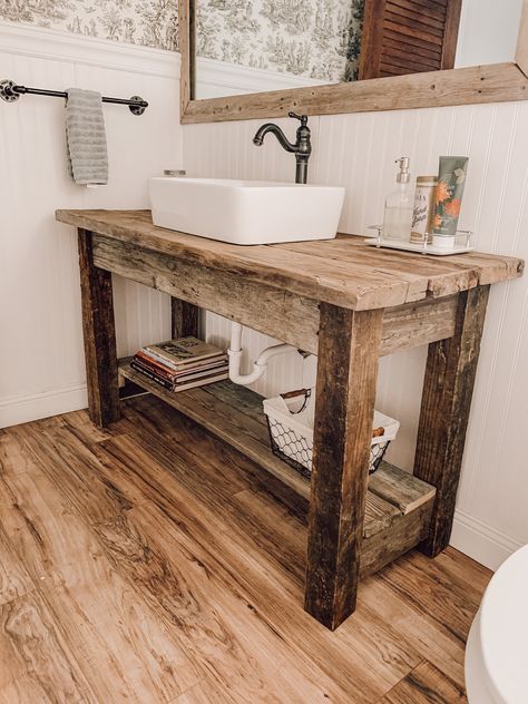 Small Rustic Bathroom Ideas, Small Rustic Bathroom, Farmhouse Vanity, Rustic Vanity, Diy Bathroom Vanity, Rustic Bathroom Vanities, Wood Bathroom Vanity, Rustic Bathroom Designs, Rustic Bathroom Decor