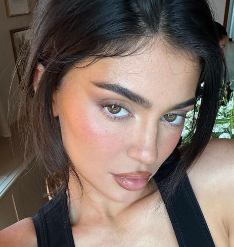 Kylie Jenner Icons, Maquillage On Fleek, Mekap Mata, Kylie Makeup, Estilo Kylie Jenner, Jenner Makeup, Kylie Jenner Makeup, Smink Inspiration, Glam Looks