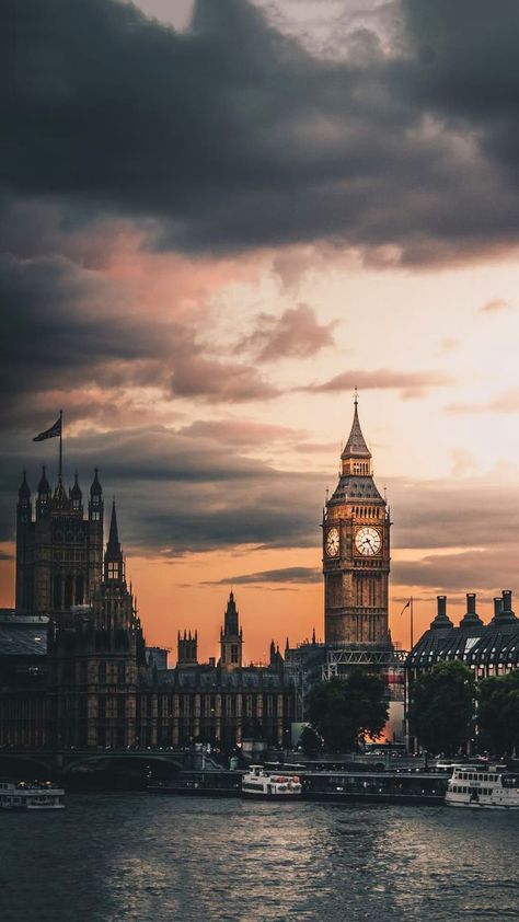 London Aesthetic Wallpaper, London Wallpaper, Aesthetic London, Best Wallpaper Hd, Big Ben London, London Aesthetic, Pretty Landscapes, Cool Wallpapers Art, City Wallpaper