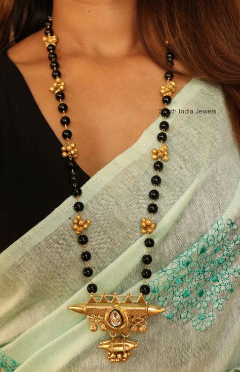 Fancy Black Beads Kundan Mangalsutra By South India Jewels! Mangalsutra Bangles, Kundan Mangalsutra, Moti Necklace, Girlfriend Necklace, Crown Aesthetic, Mangalsutra Design, Black Beads Mangalsutra, Black Beads Mangalsutra Design, Fancy Jewelry Necklace