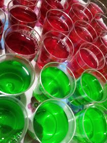 Vodka Jelly Shots, Vodka Jelly, Vodka Mojito, Vodka Gifts, Jelly Shots, Raspberry Vodka, Vodka Lemonade, Vodka Soda, Shots Alcohol