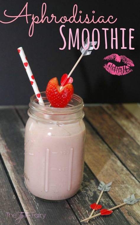 Make an Aphrodisiac #Smoothie for your #Love for #ValentinesDay #food #recipe #yum Maca Powder Smoothie, Afrodesiac Foods, Apricot Smoothie, Aphrodisiac Foods, Super Smoothies, Smoothie Prep, Beverage Recipes, Juice Recipes, Workout Chart