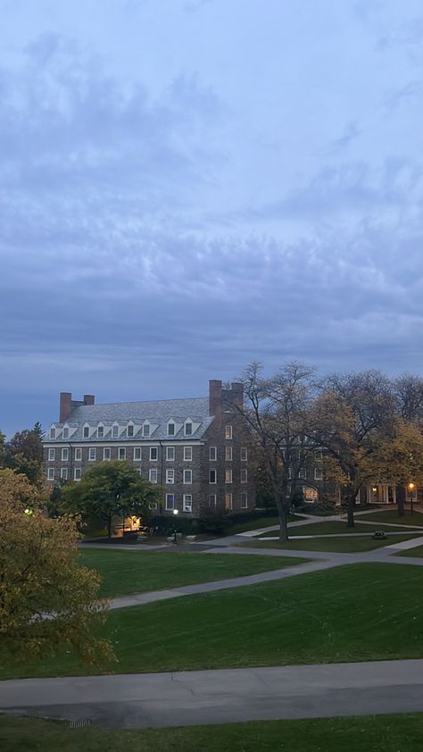 Cornell Dorm Room, Cornell University Aesthetic Wallpaper, Cornell University Dorm, Cornell Dorm, Stanford University Aesthetic Campus, Cornell Campus, Boarding School Life, Pink Blue Sky, Northwestern University Campus