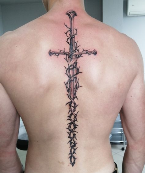 Back Tattoos For Guys Upper, Photos Tattoo, Back Tattoos Spine, Tato Salib, 16 Tattoo, Designs Quotes, Tato Lengan, Men Tattoo, Design Edit