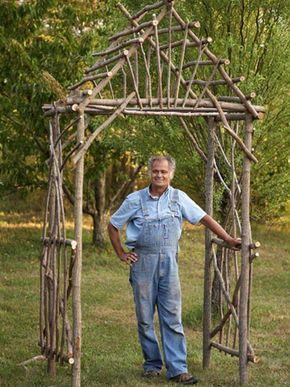 Rustic Twig Arbor Diy Arbour, Rustic Arbor, Wooden Arbor, Twig Crafts, Twig Furniture, Pergola Diy, Branches Diy, Arbors Trellis, Diy Garden Trellis