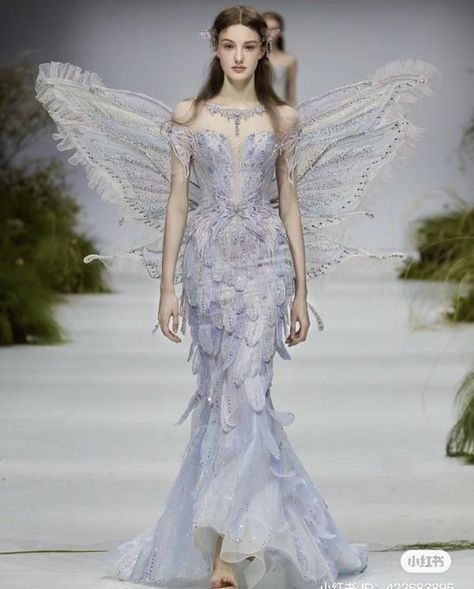 90s Fashion Design, Celestial Dress Aesthetic, Fairy Theme Dress, Fairy Dresses Aesthetic, Fairy Aesthetic Dress, Fancy Evening Dresses, Water Clothing, Angel Fashion, Dress Couture